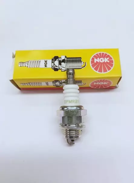 Sytytystulppa NGK BPMR8Y - Pienkoneiden sytytystulpat - BPMR8Y - 1